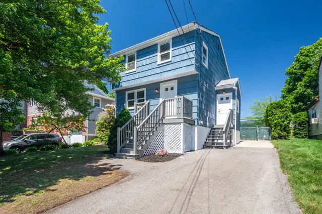 36 Lancaster Rd
