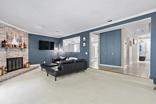 11 Magnolia Dr #11