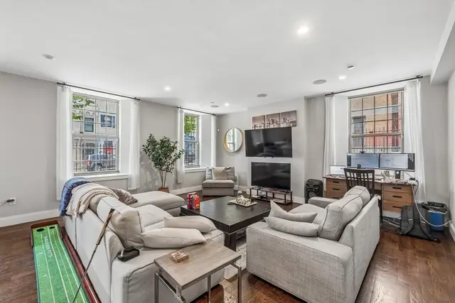 225 Dorchester Street #27