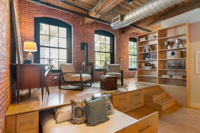 1 Tannery Brook Row #1E