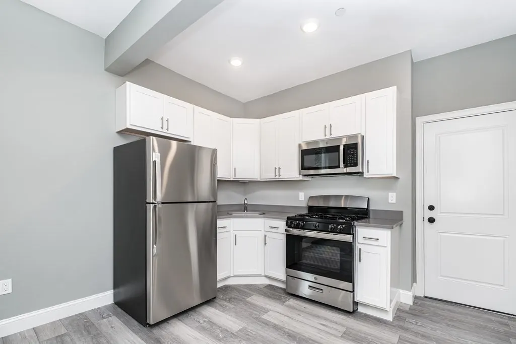 83 Bradstreet Avenue #201, Revere
