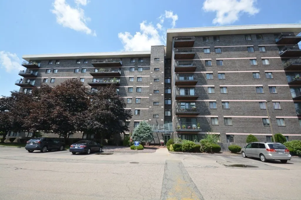 500 Washington St #506, Quincy