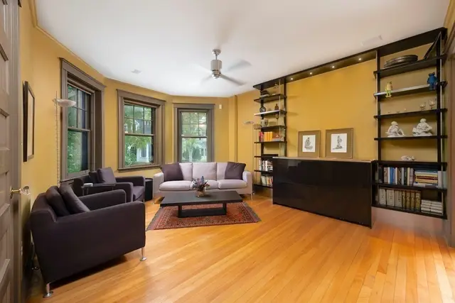 31 Linnaean St #2