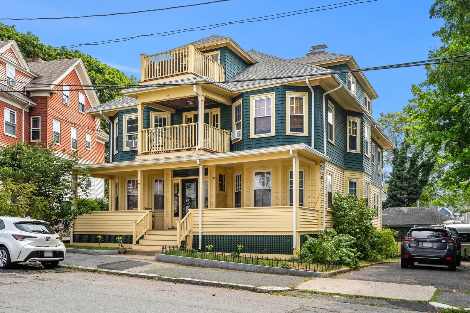 7 Pierce Ave #3, Beverly