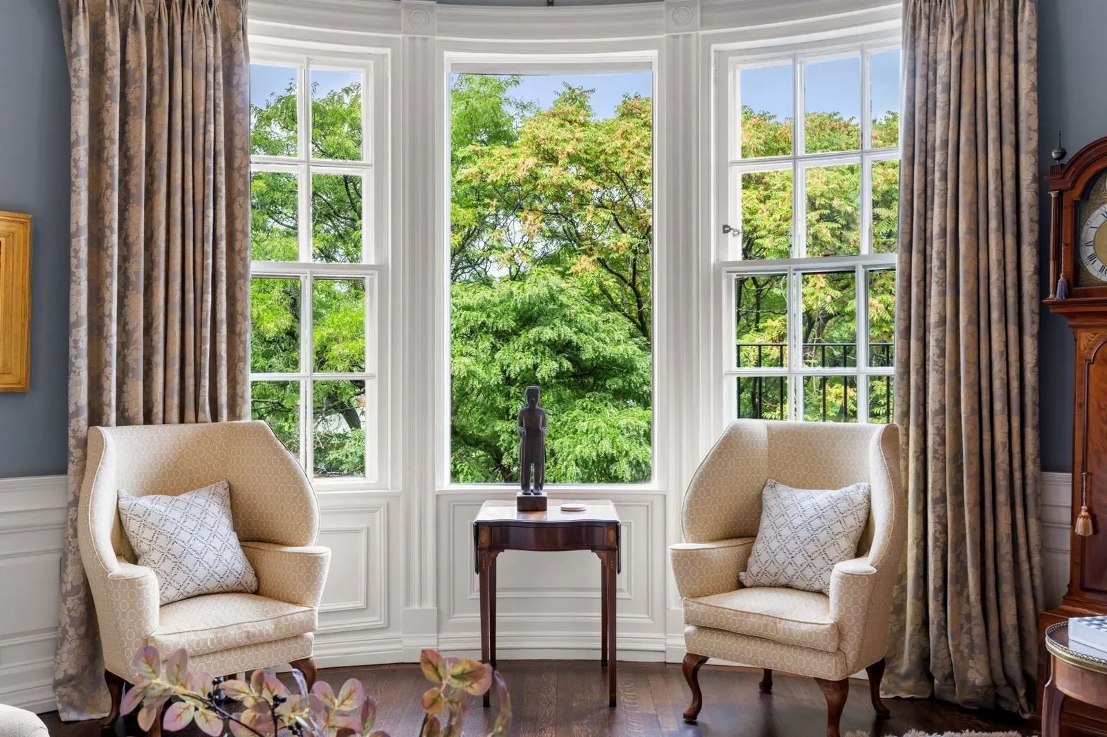 242 Beacon St #5, Boston
