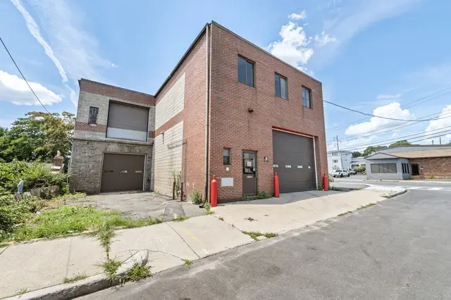 11 Marlboro Street #2