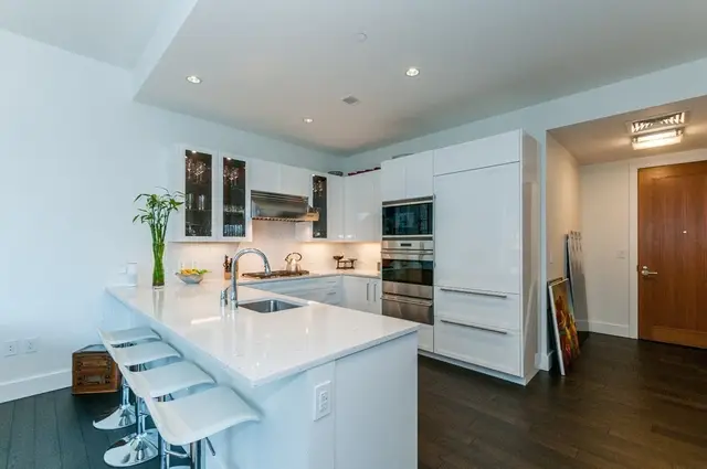 22 Liberty Dr #10I
