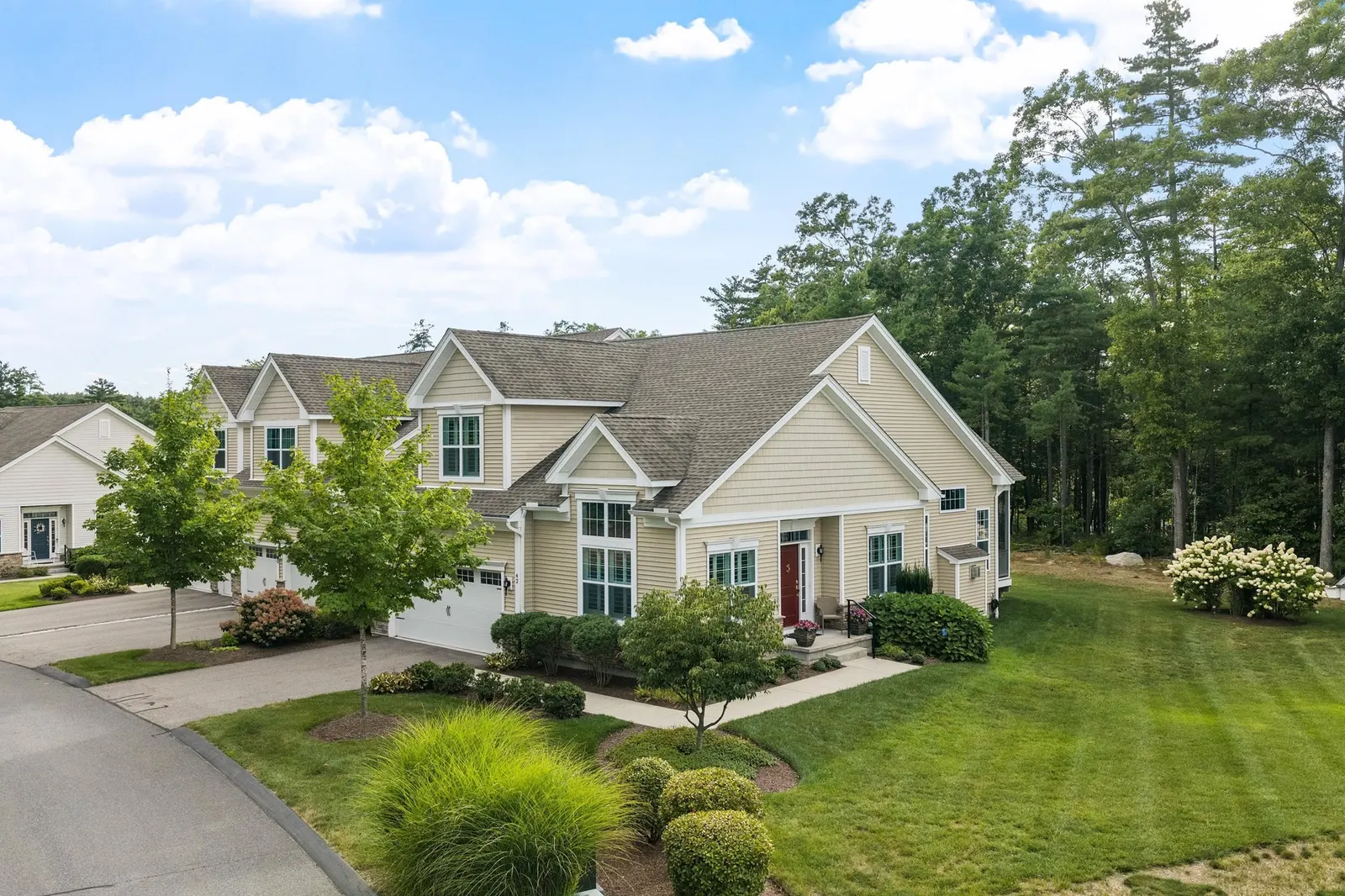 42 Ridgewood Dr #42, Stow