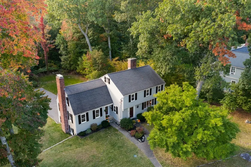24 Fletcher Rd, Lynnfield