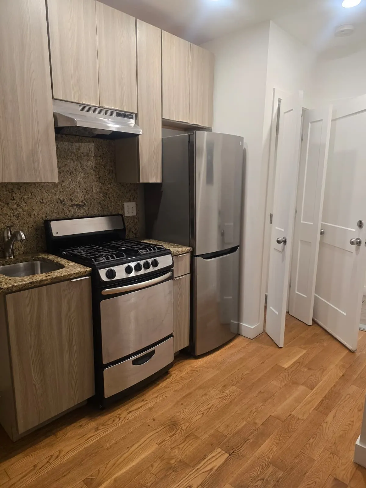 21 Fifth Street #3, Chelsea