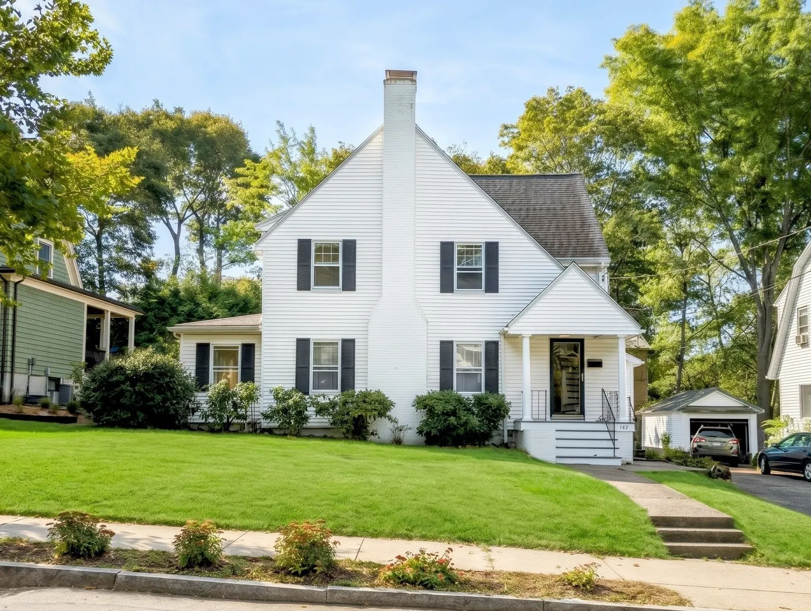 142 Jackson St, Newton