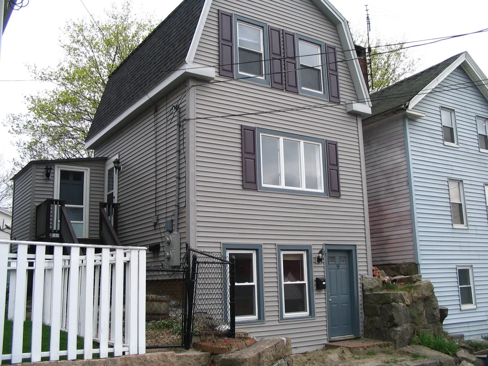 9 Eastern Ave #1, Gloucester