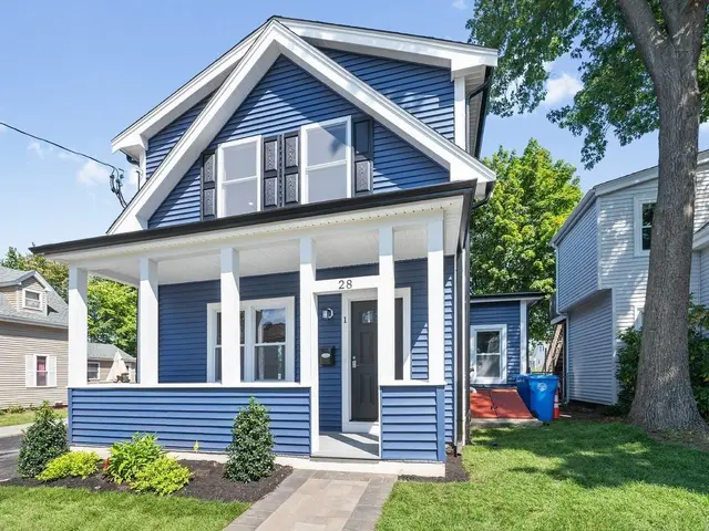 28 Ash Street #1