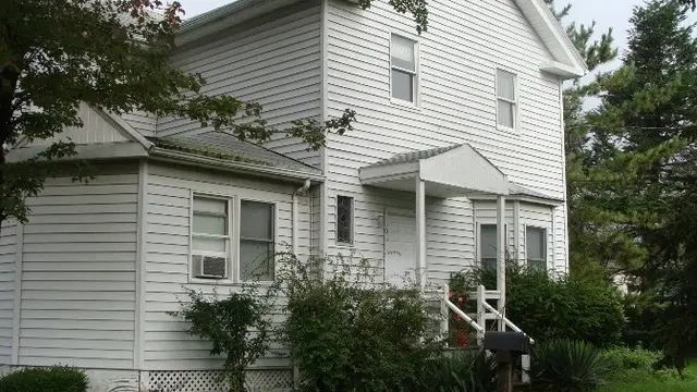 101 Vinestreet #1