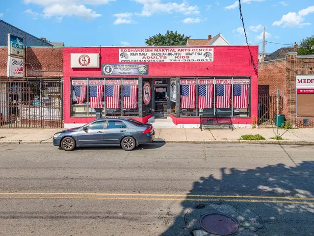 393 Main Street