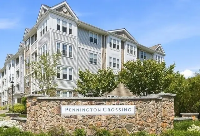 1102 Pennington Drive #1102