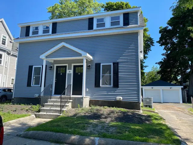 36 Chester Ave #2