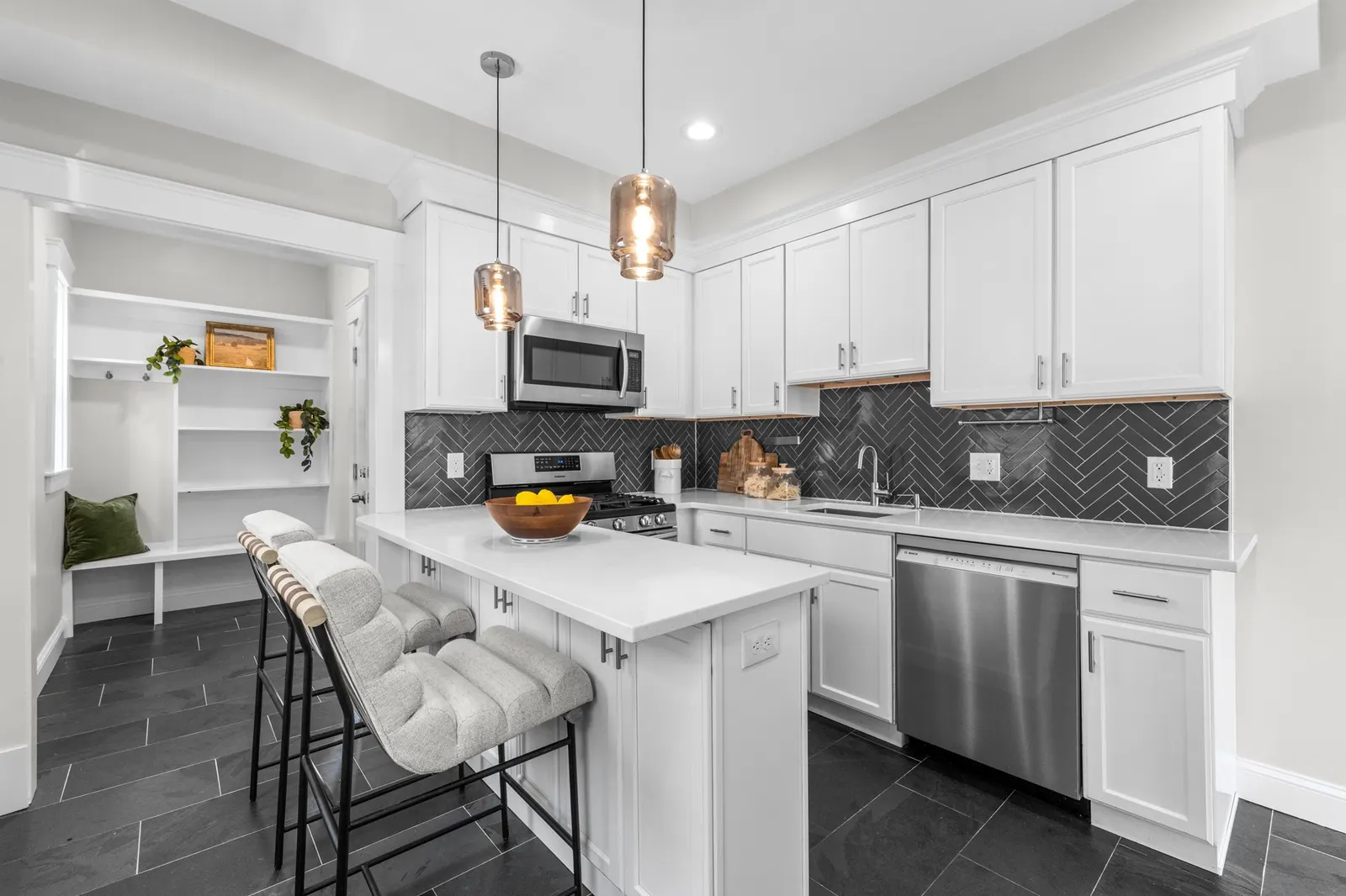 14 Marie St #3, Boston