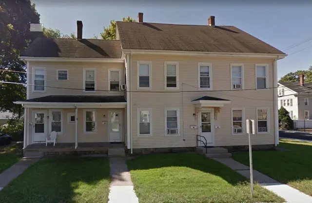 28 Church Ave #1