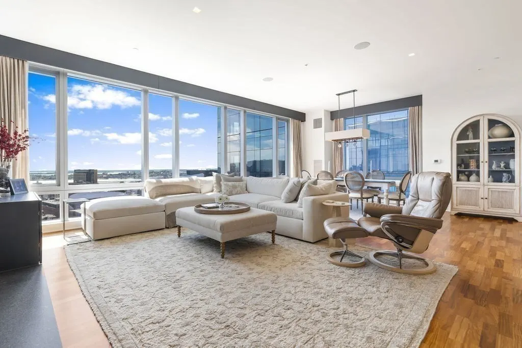 500 Atlantic Ave #PH20J, Boston