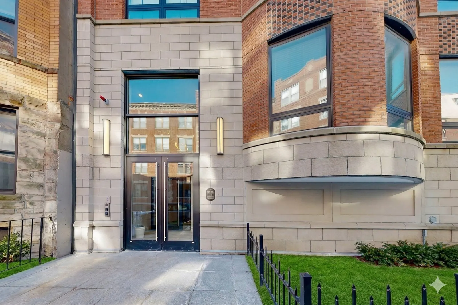 50 Symphony Rd #402, Boston