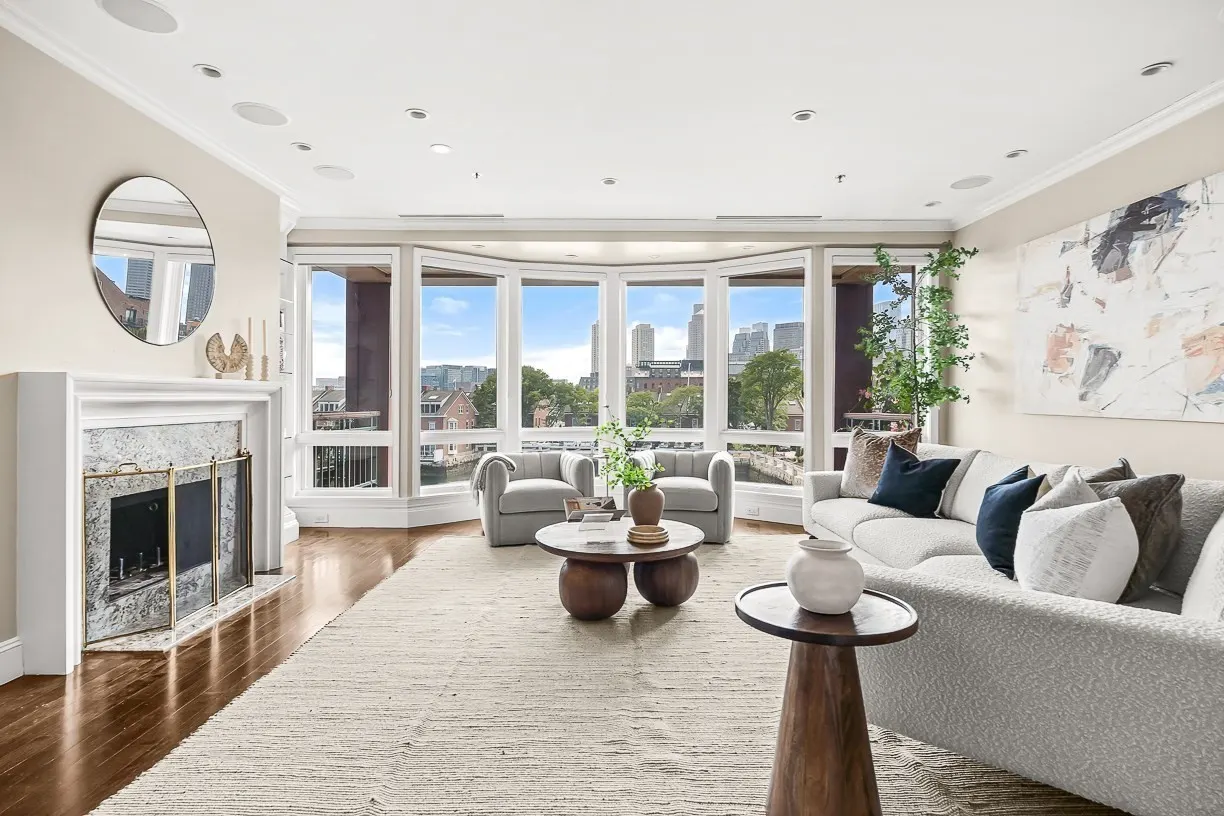 40 Battery St #306, Boston