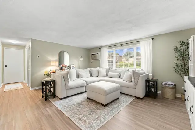 56 Coffey Street #10