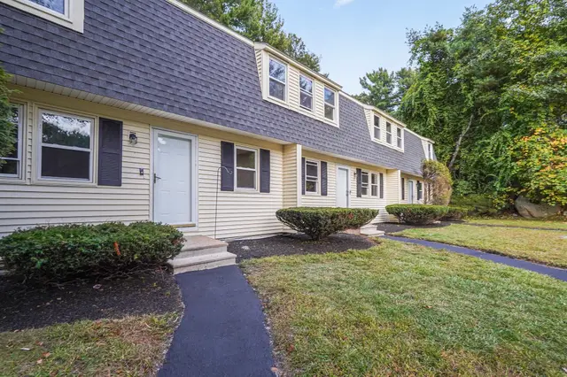 9 Debra Ln #1