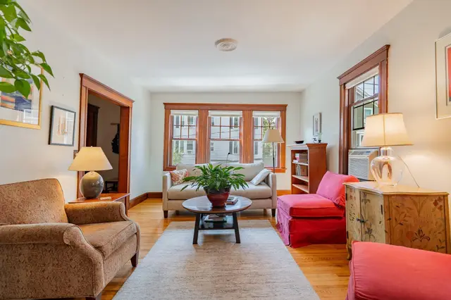 44 Boynton St #2