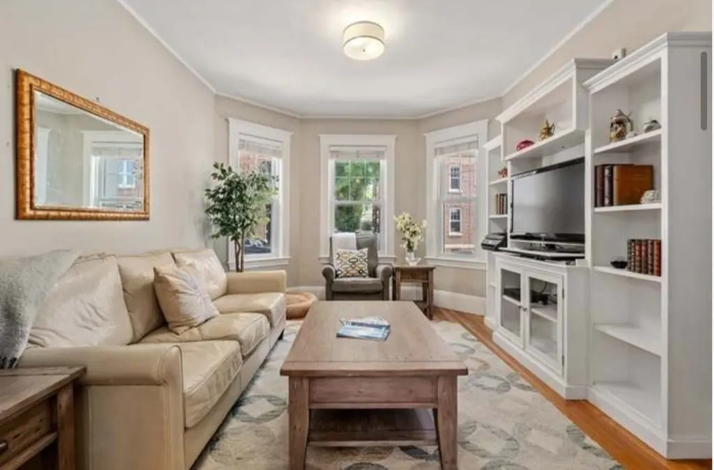 415 K Street #1, Boston