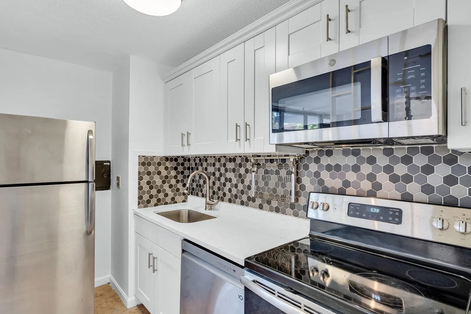 125 Trapelo Road #12, Belmont