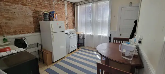 76 Myrtle St #7