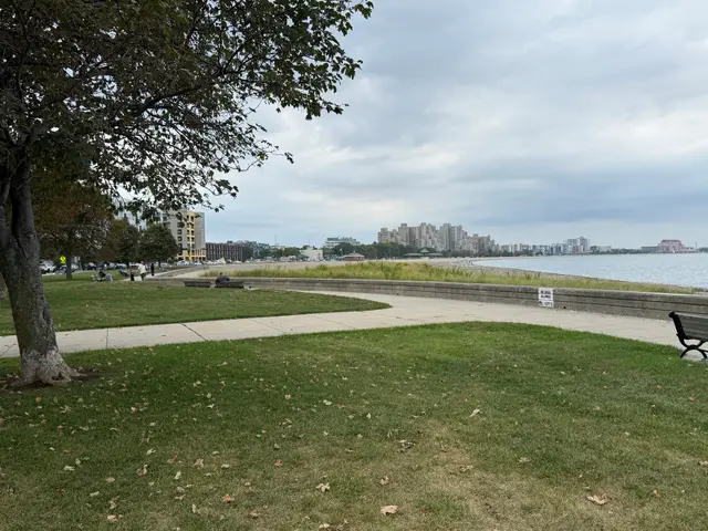 41 Broad Sound Ave #4