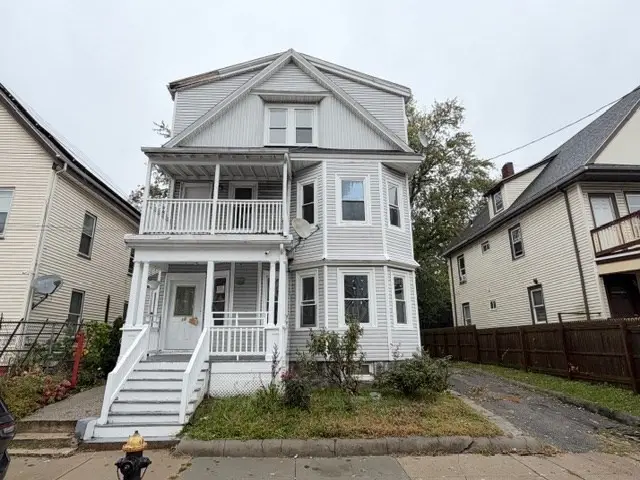 10 Westcott Street #1