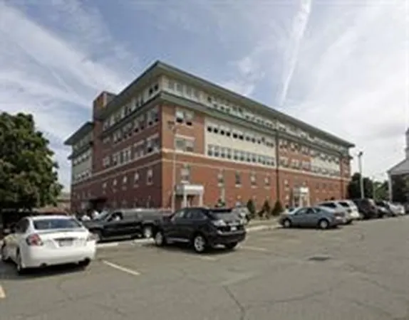 10 Federal St, Salem