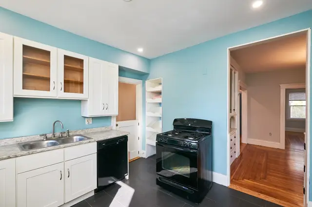 17 Mount Ida Rd #1