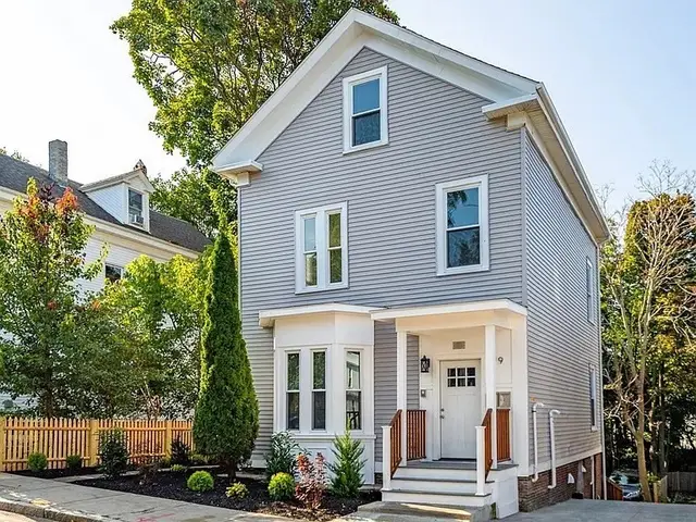 49 Alpine St #2