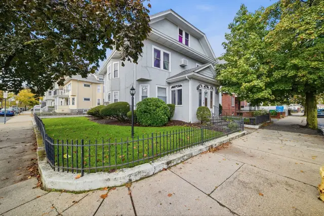 357-359 Main St