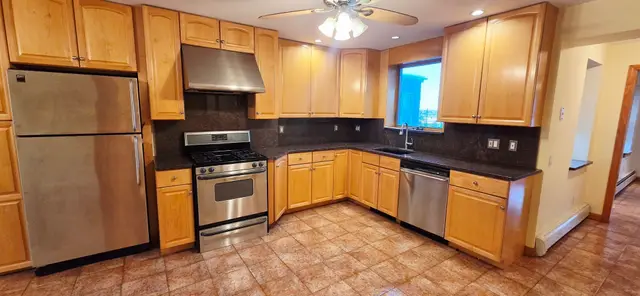 186 Webster #3