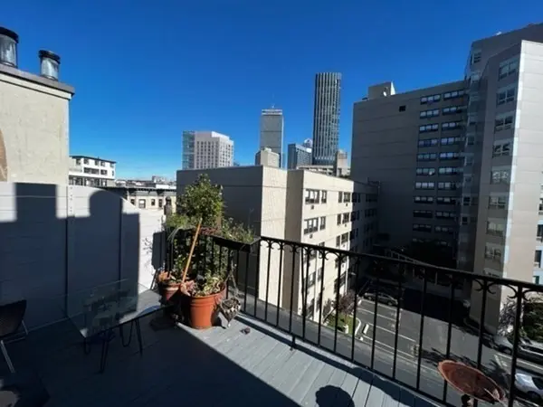 120 Norway St #16