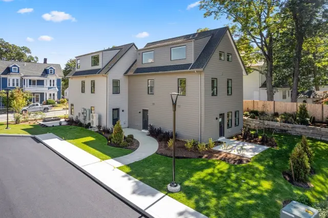 3 Wilson St #3
