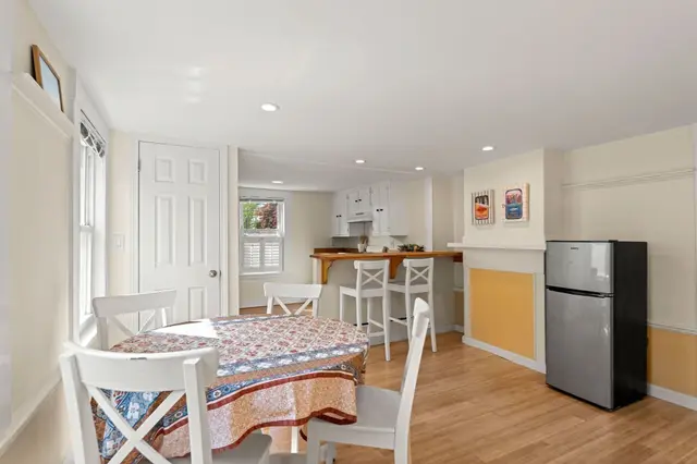 2 Mount Pleasant St #4