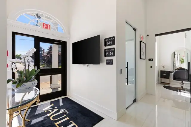 323 Main Street #5
