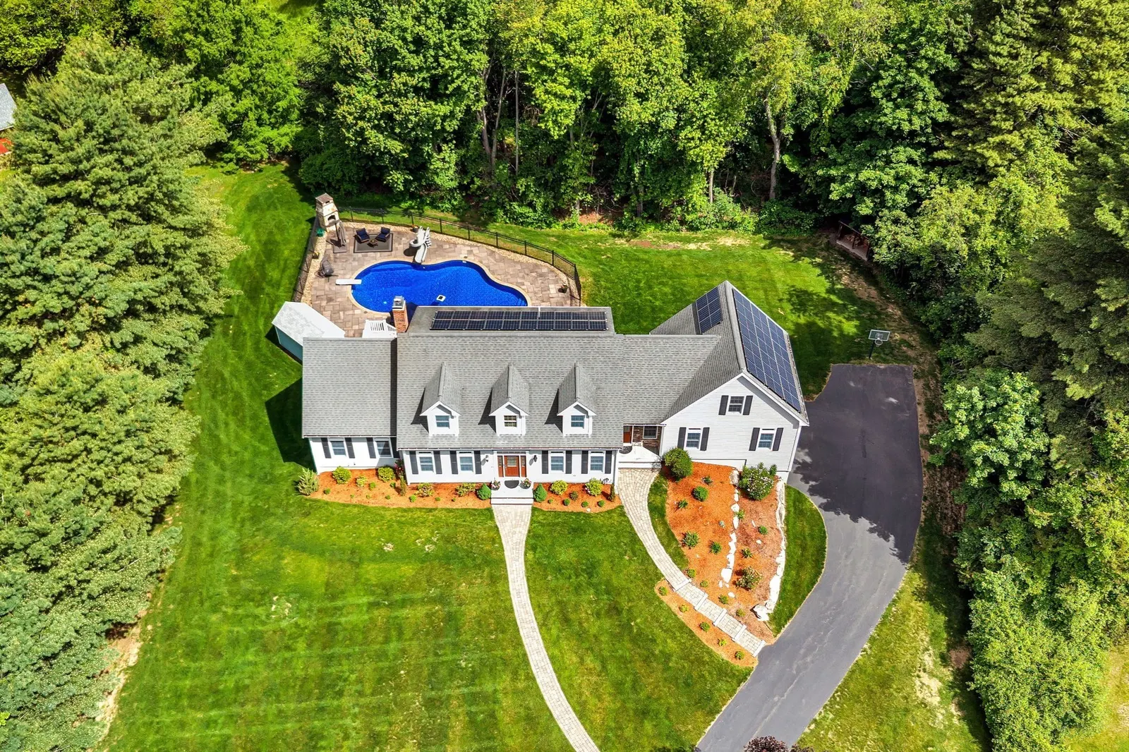 140 Winch Street, Framingham