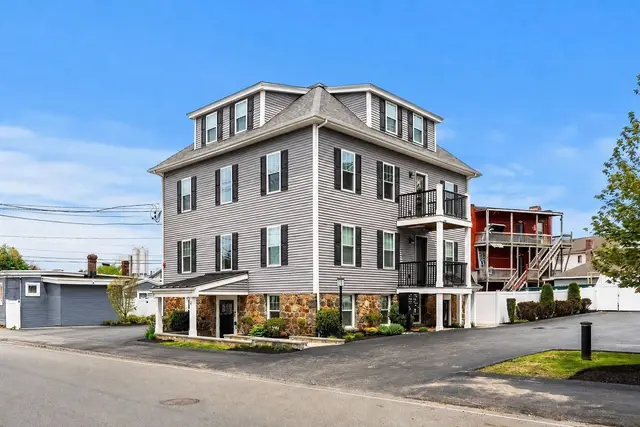 4 Wakefield Ave #4