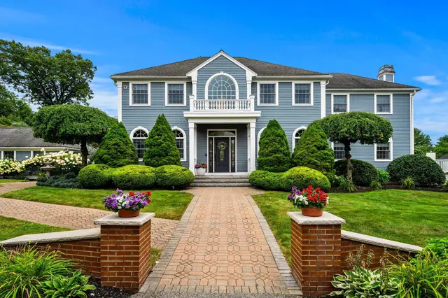 9 Anna Dr.