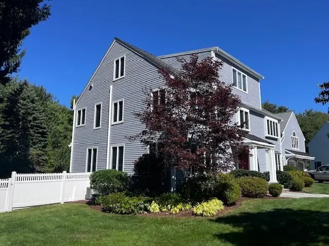 143 East Emerson #143