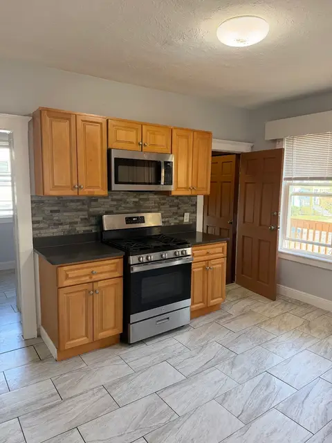 120 Capen Street #2