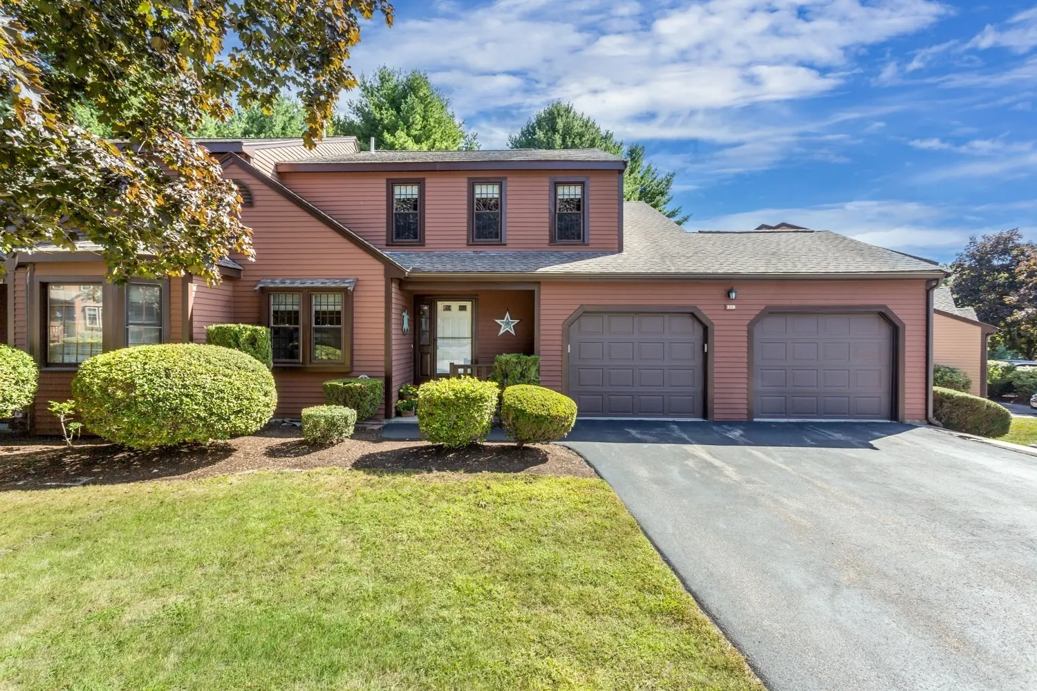 22 Hawthorne Vlg #D, Franklin