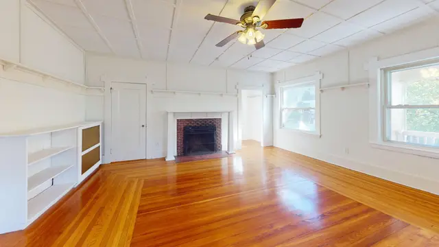 81 Bellevue Ave